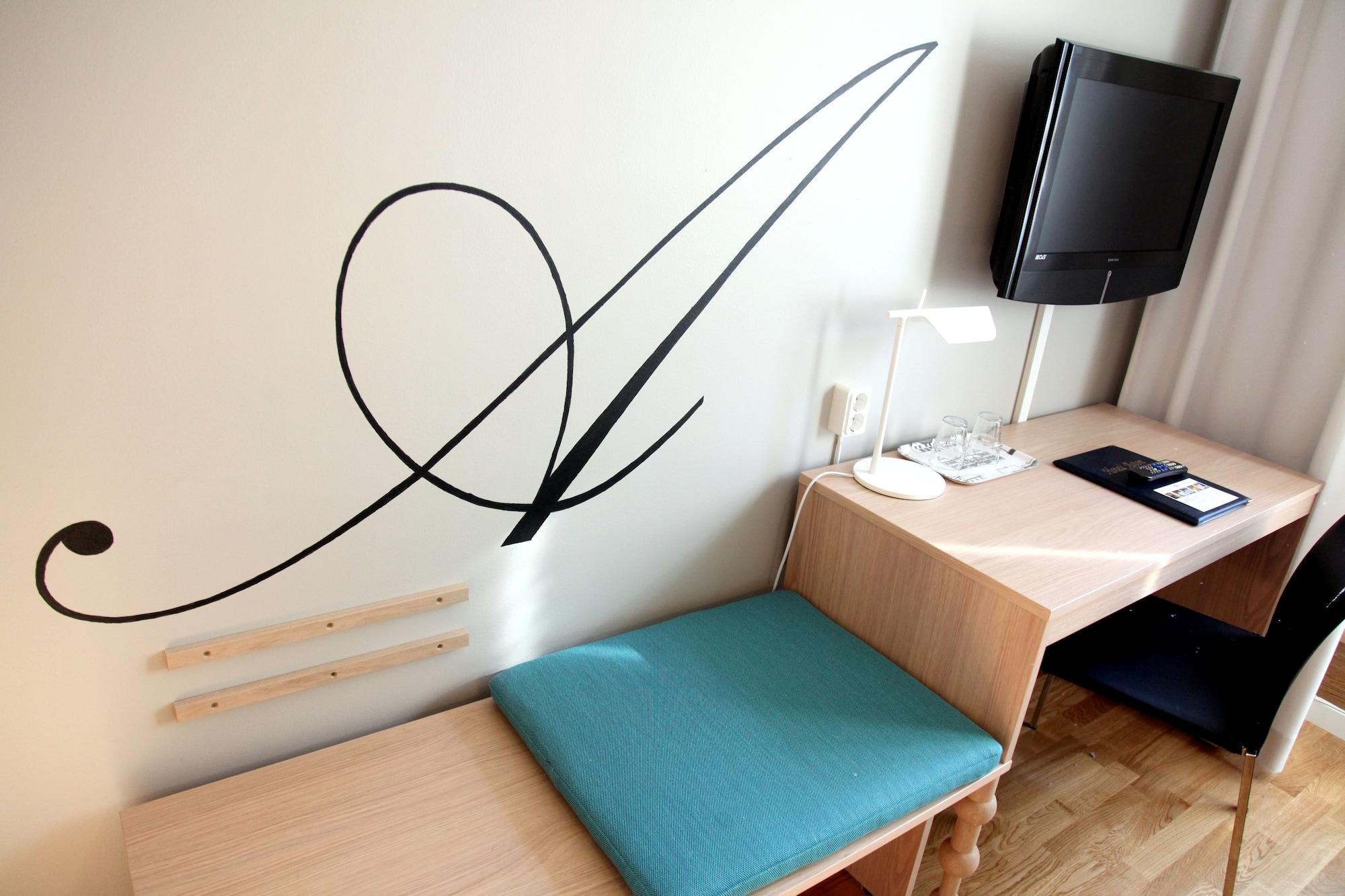 Hotell Aston カールスクルーナ エクステリア 写真
