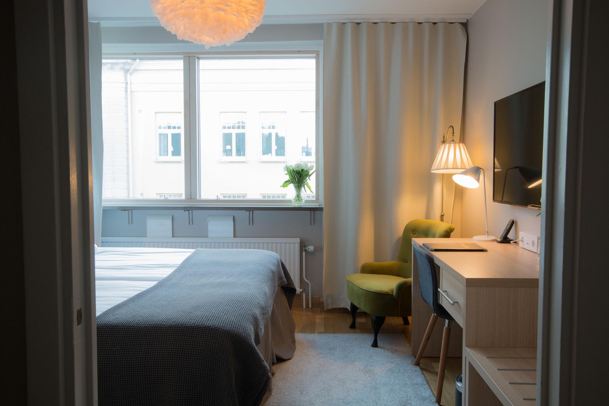 Hotell Aston カールスクルーナ エクステリア 写真