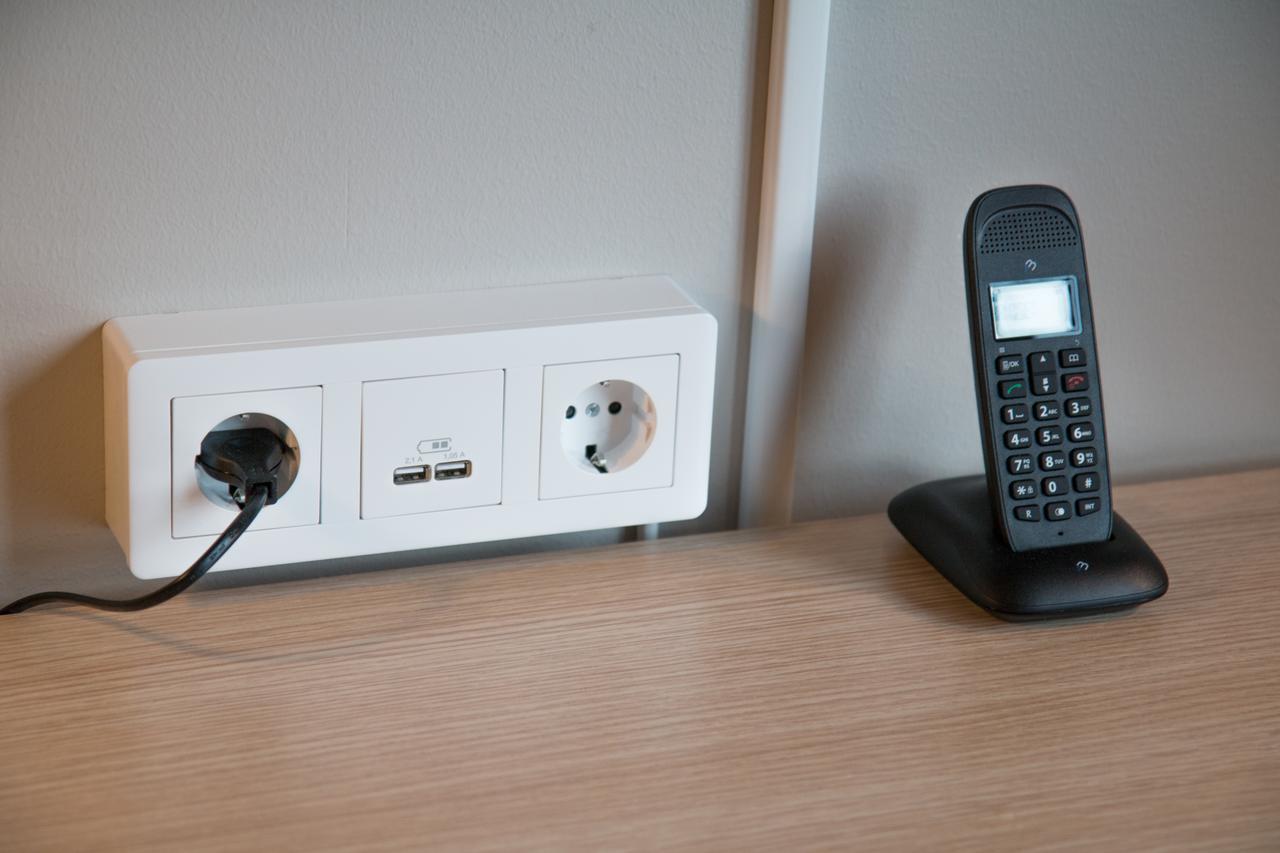 Hotell Aston カールスクルーナ エクステリア 写真